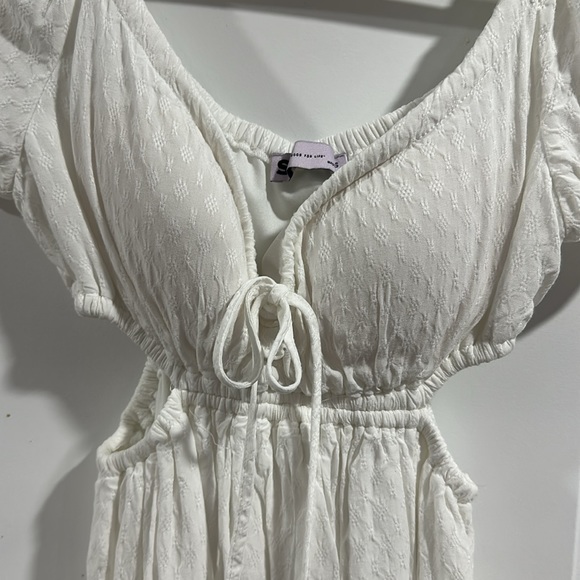 SO Eyelet Pattern Dress - Picture 2 of 8